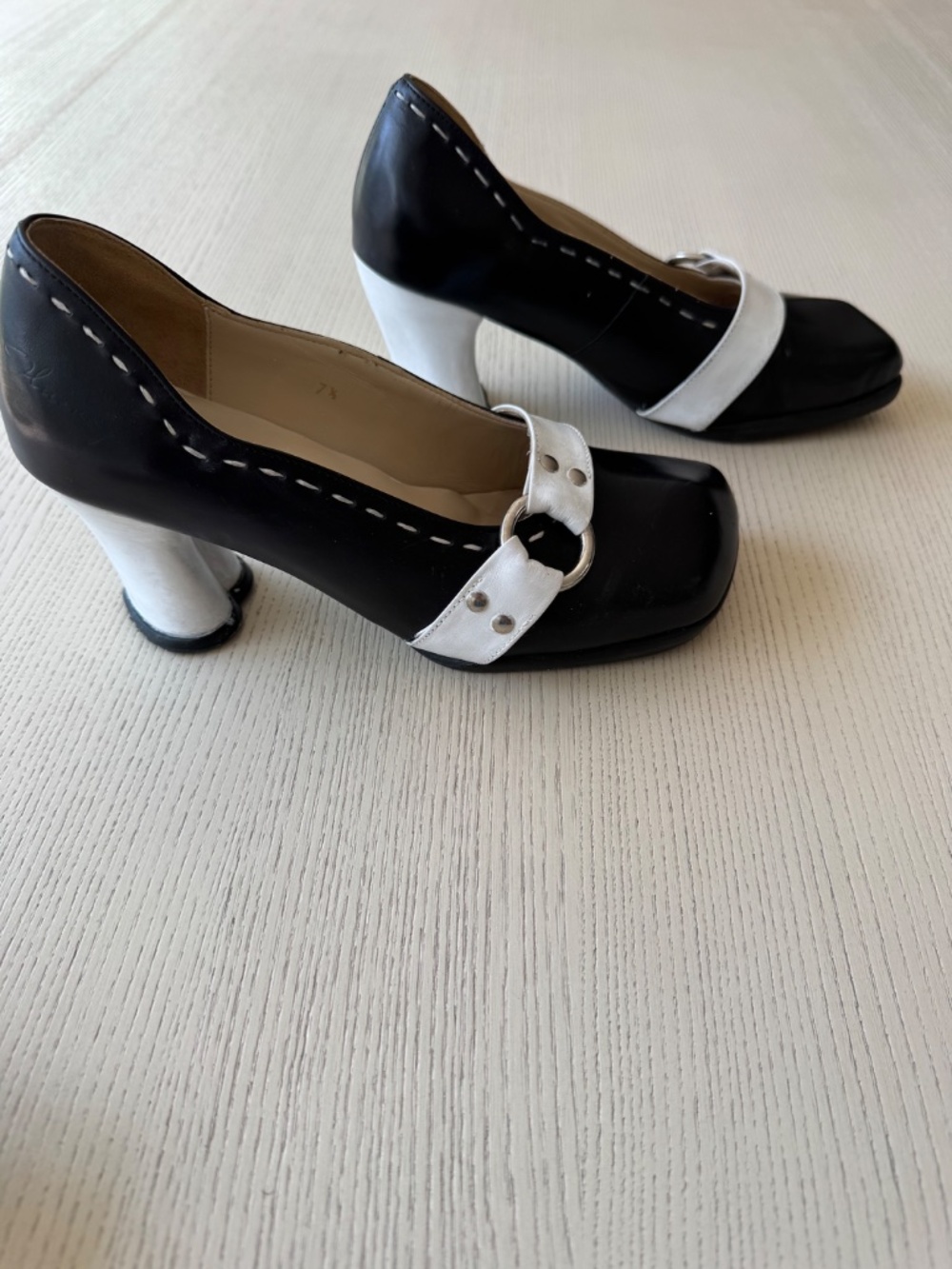 Fluevog Shoes - Picture 3 of 5